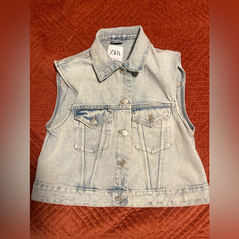 Zara Denim Vest Size Small (Oversized)